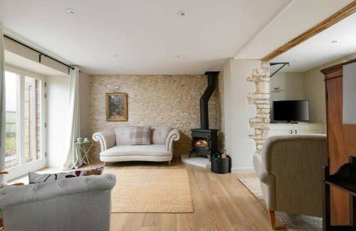 Converted Cotswold Barn in Chedworth - Tranquil Escape, Sleeps 4 - Foto 27