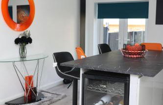 Well furnished 4 bedroom house in Rainham - Foto 14