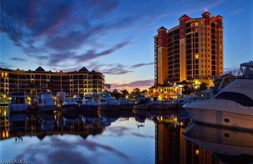 Vista Del Mar at Cape Harbour Marina, 10th Floor Luxury Condo, King Bed, Views! - Foto 15