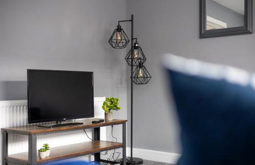 Alt-Stay Accommodation - Lofthouse, Wakefield M1 - 3 Bed En-suite With Parking - Ideal For Contractors & Long Stays - Foto 4