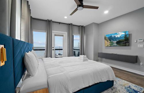 Waterfront Home with Views - Hot Tub & Movie Theatre - Foto 24