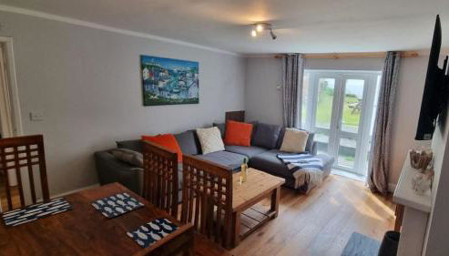 Ryde Beach Garden Apartment - Photo 3