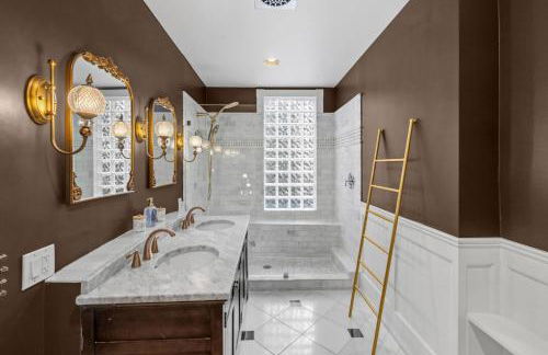 The Gilded Manor by RedHill Stays - Luxury Mansion Dupont Circle - Foto 53