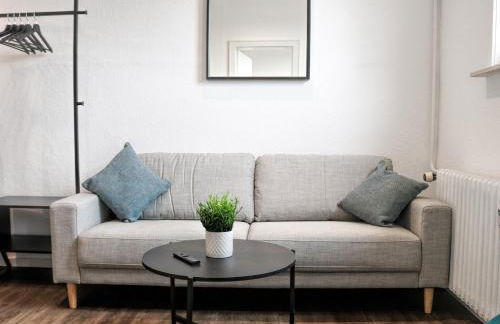 LIGHTPLACE • Größere Gruppen • 4 Einzelzimmer • Boxspring • Smart TV • Biergarten • Restaurant - Foto 23