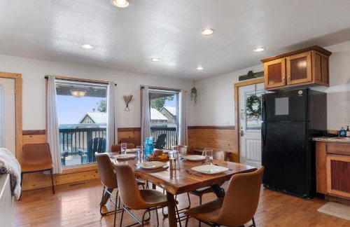 Trails End Cabin with a hot tub fire pit & indoor pool - Foto 8