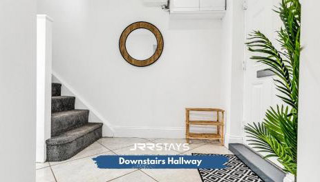 JRR STAYS 3Bed Sleeps 8- Coventry/Antsy M6-J2 CV7 - Foto 4