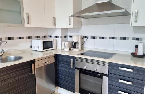 Apartamento Estudio con Wifi, Piscina y Parking - Foto 11