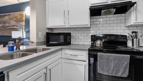 Cozy Retreat Near UT & Downtown - Foto 4, stove, dishwasher