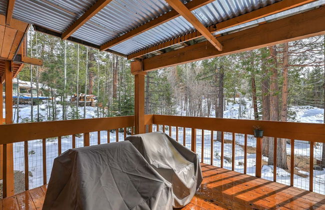 Tahoe Forest Chalet 3BR House w/ Mountain Views - Foto 52