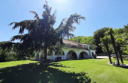 Cara Pace in collina per gruppi - Foto 1