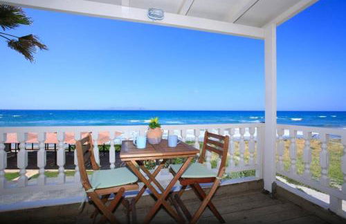 Flokos. Lazy days, balmy nights on the seafront - Foto 10