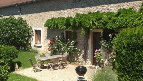 Authentique Grange du XVème siècle avec jardin et animaux admis - FR-1-489-275 - Foto 2