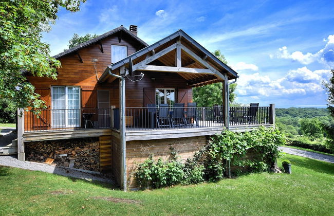 Cozy & Luxurious Chalet with Sauna, Hot Tub, Large Garden, Covered Terrace - Foto 1