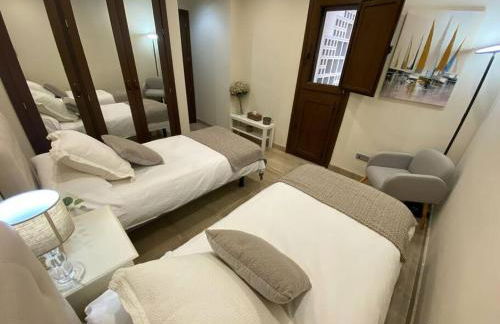 Apartamento lujo en primera línea de playa en Bahía de la Plata, Estepona - Photo 31