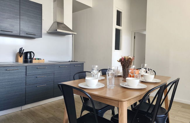 U Suites on Webb - Photo 68