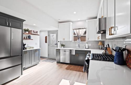 Gorgeous Remodel Game Room Sleeps 8 - Foto 4