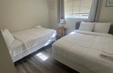 Fenced Yard Centrally Located-Parkway Village Pad - Foto 55