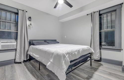 Renovated 6BR 2BA Minutes from Falls and Casino - Photo 21