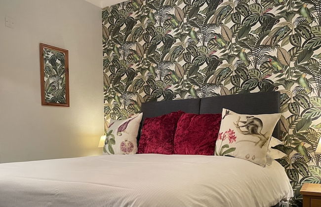 Milton House Studio Apartment Suites - Photo 29