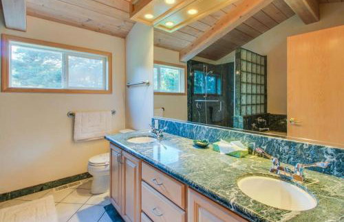 Webb House - Photo 14