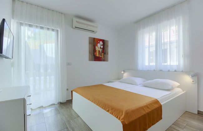 Stipe Residence - Photo 30