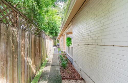 Luxury Holistic Oasis by Bayshore/Hyde Park/SoHo - Foto 69