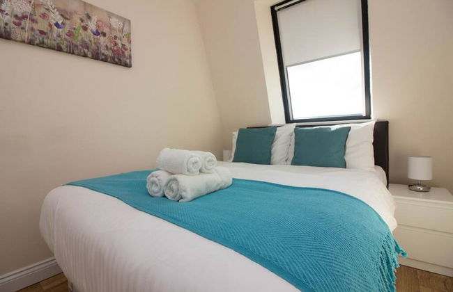 Stayzo Castle Penthouse 17 - A Clean Fresh Modern Apartment With Free Wi-fi - Foto 18