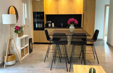 T3 rénové, jardin parking & garage privé, proche centre - Photo 1