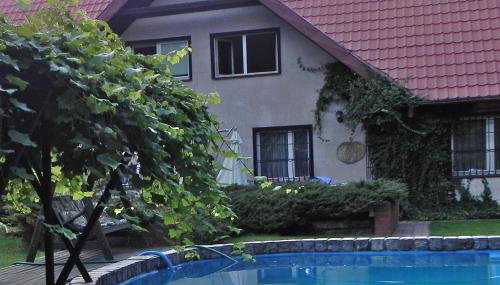 DOM 4 POKOJE Z BASENEM BLISKO WARSZAWY - Foto 2