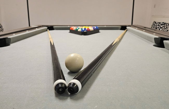 SnoozeDen Westmead – Windsor Castle & Legoland - Foto 6