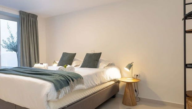 Stylish Duplex Apartment in a Renovated Town House - Foto 5, Habitación