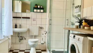 7 Schlafplätze Parkplatz, 5 Schlafräume, WLAN - Foto 2, towels