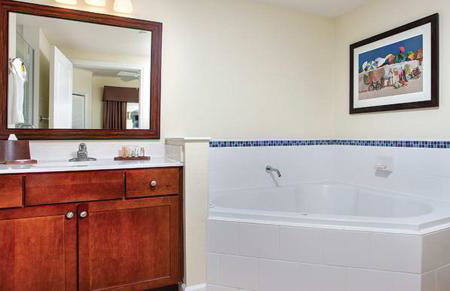 Wyndham Oceanside Pier 2BR Apartment with Resort Access - Photo 14