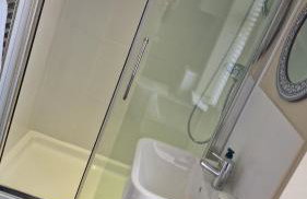 Carr Garth - Photo 13