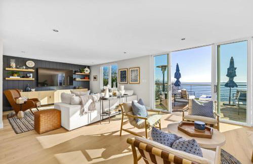 Experience the Pinnacle of Coastal Living at Harbour House - Foto 10