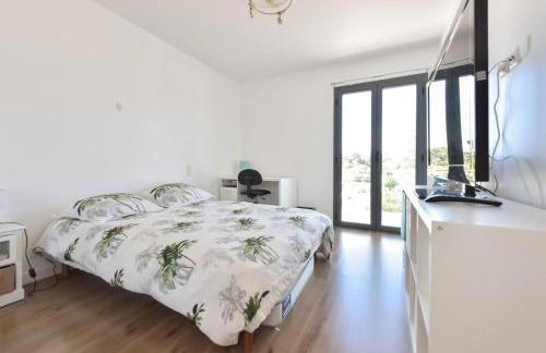 Contemporary Villa with Pool & Jacuzzi - Foto 8