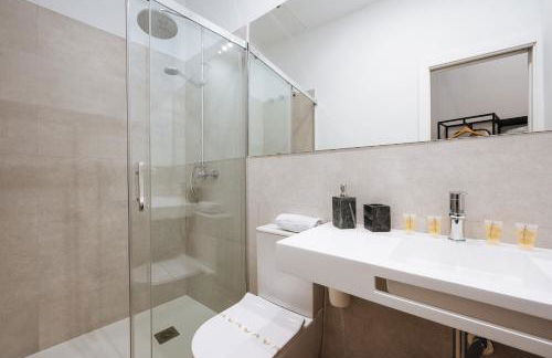 Ninesuites Cathedral - Photo 54