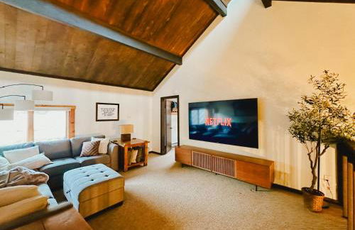 3BD - Ski-In & Out - Mountain View - Hot Tub - Foto 34