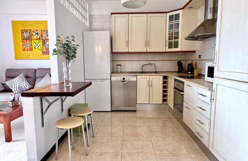 Precioso Apto. con vistas al mar y puesta de sol - Foto 6