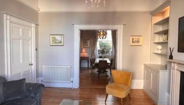 No2 Clarence grade II Regency townhouse short walk to racecourse and town centre - Foto 5