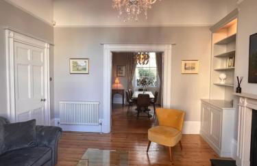 No2 Clarence grade II Regency townhouse short walk to racecourse and town centre - Photo 5