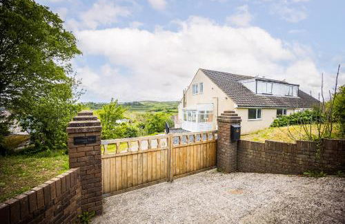 Harbour View Fishguard - Photo 1
