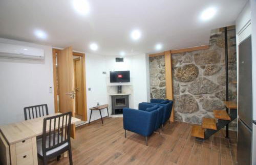 Casa do Mestre by Gerês Casas - Foto 11