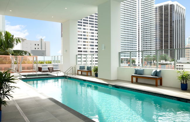 Magnificent Condoat YotelPad Miami - Foto 30