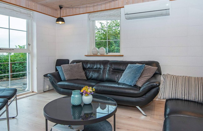 4 Star Holiday Home in Allingabro - Foto 17