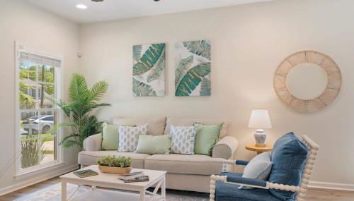 Single Story Fire Pit Updated Close to Downtown - Foto 2