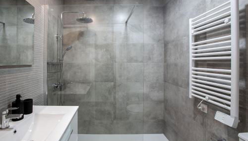 Can Vilardell - Foto 4, Shower