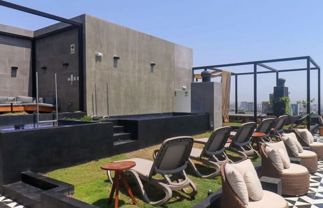 w Charming 1BR in San Isidro - Photo 15