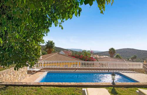 Villa Isabel - Foto 1