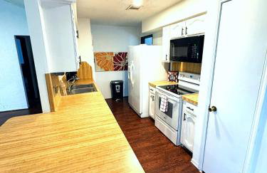 Super Cozy 4 Bedroom - Sleeps 10 Great for families and professionals - Foto 27